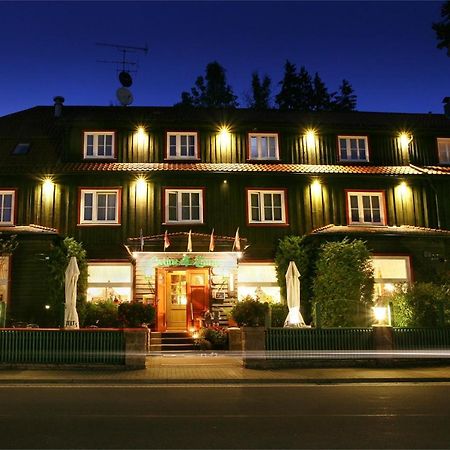 Hotel Gruene Tanne Mandelholz Elend Exterior foto